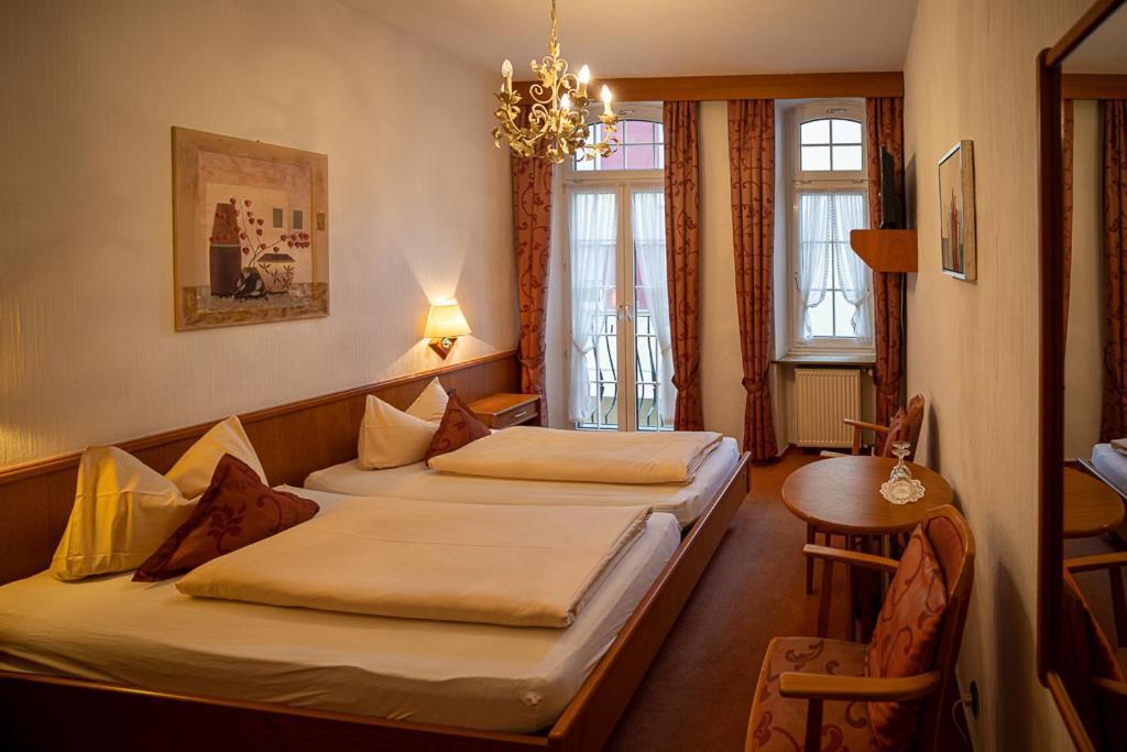 Nostalgie Altstadt Hotel Kornpforte By 42 Koblenz  Exterior photo